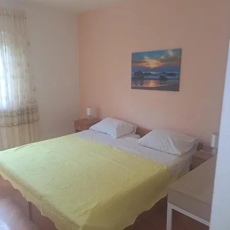 Marija 2 Apartman *